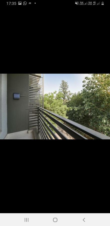 Aval International Hotell Gurgaon Eksteriør bilde