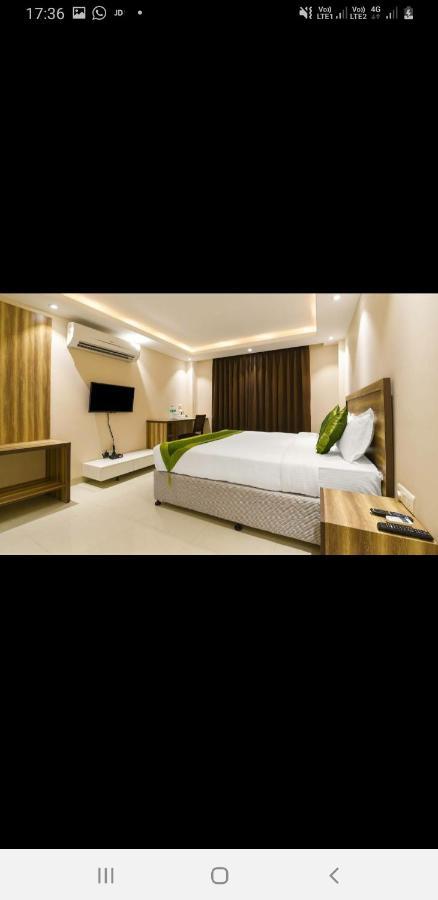 Aval International Hotell Gurgaon Eksteriør bilde