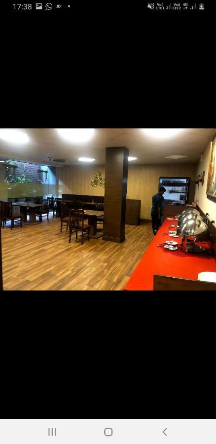 Aval International Hotell Gurgaon Eksteriør bilde